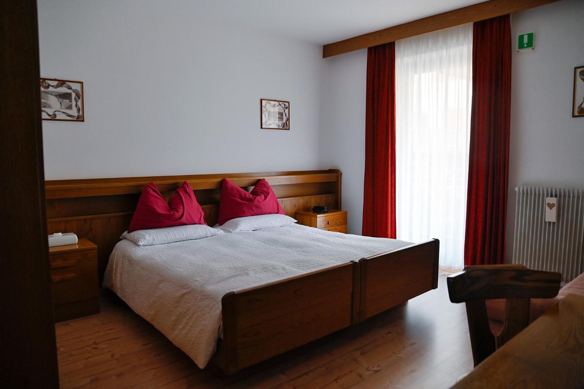 Hotel La Baita Madonna Exteriör bild